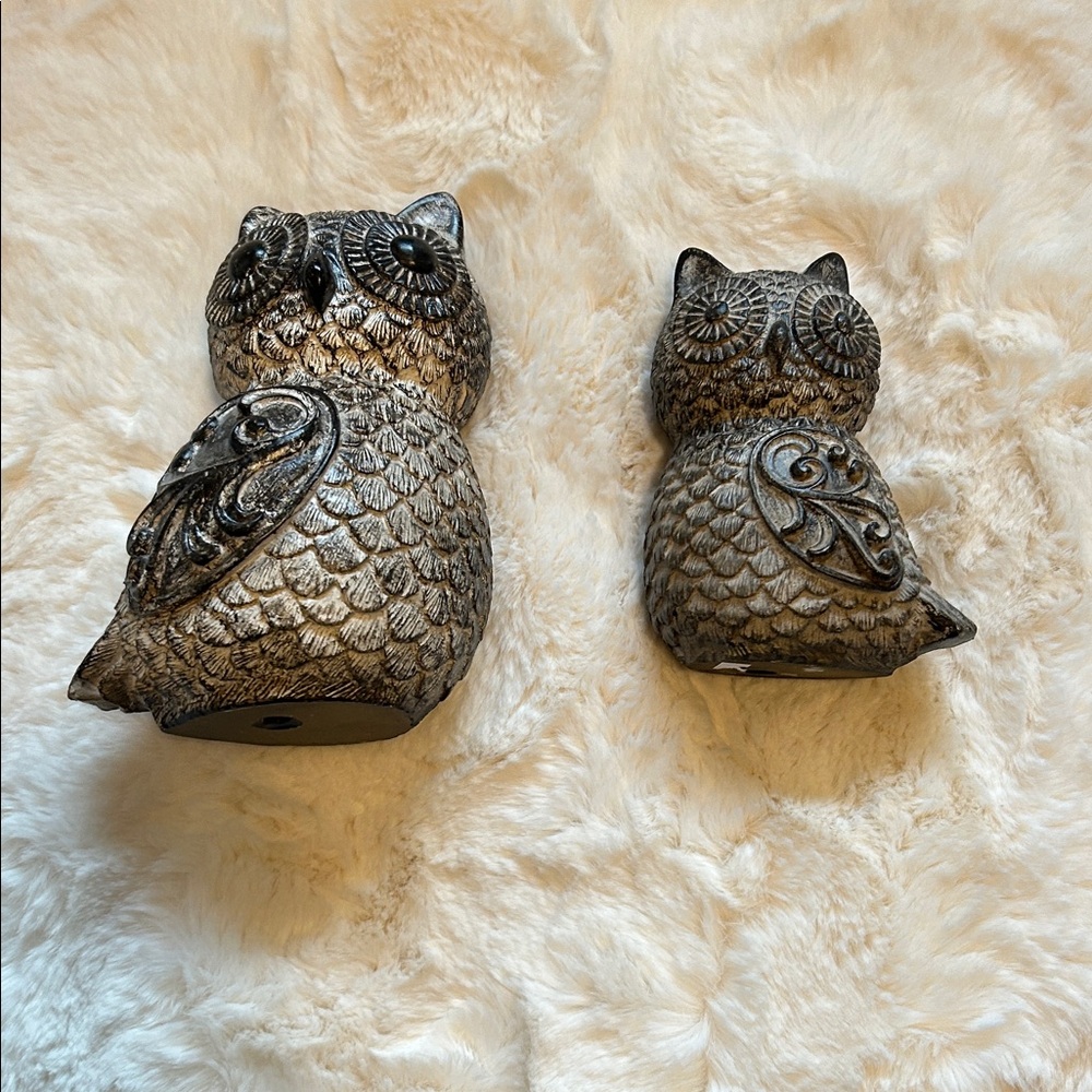 Decorative Owl Sculptures - Brown and Black